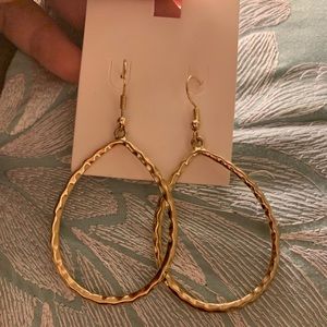 Gold Fashion dangling hoop earrings